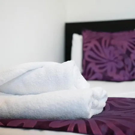 Unique! 5br In Queen Street Dom wakacyjny *